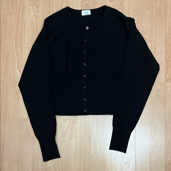 Aritzia Sweaters - Aritzia Golightly Cardigan